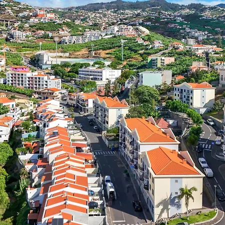 Carmo Lookout